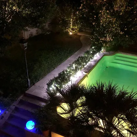 Maison Luberon Guest house